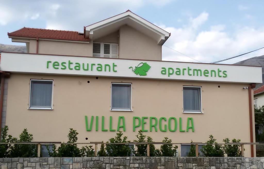 Villa Pergola Τρέμπινιε Εξωτερικό φωτογραφία